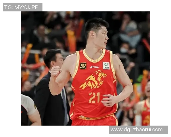 胡金秋：从青涩新星到CBA赛场的领军人物，见证篮球梦想的成长之路