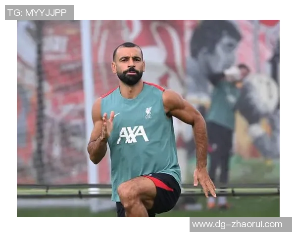 萨拉赫在足球世界的崛起与成就解析：从默默无闻到全球瞩目的超级明星