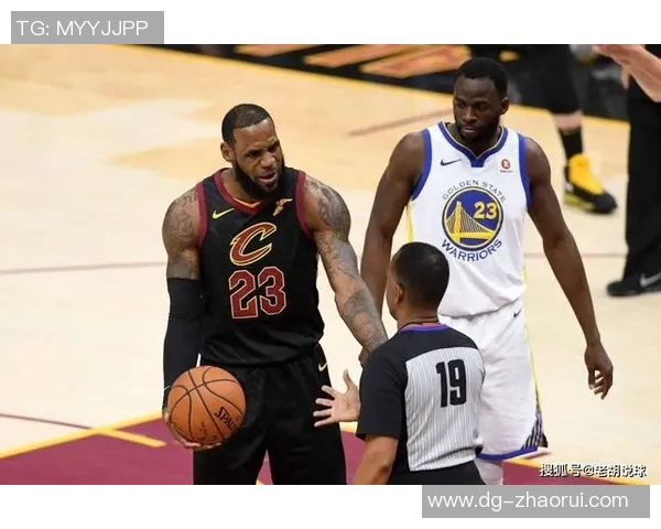 詹姆斯领衔骑士对决勇士全场精彩回顾与战术分析