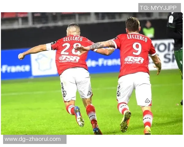 欧塞尔与瓦朗谢纳的精彩对决分析及赛季前景展望