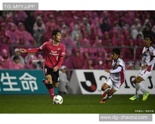 冈山绿雉与绿岛漩涡的精彩对决揭示足球战术与团队协作的魅力